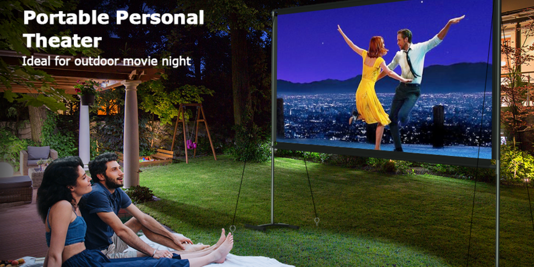 Can I use a projector screen outdoors?