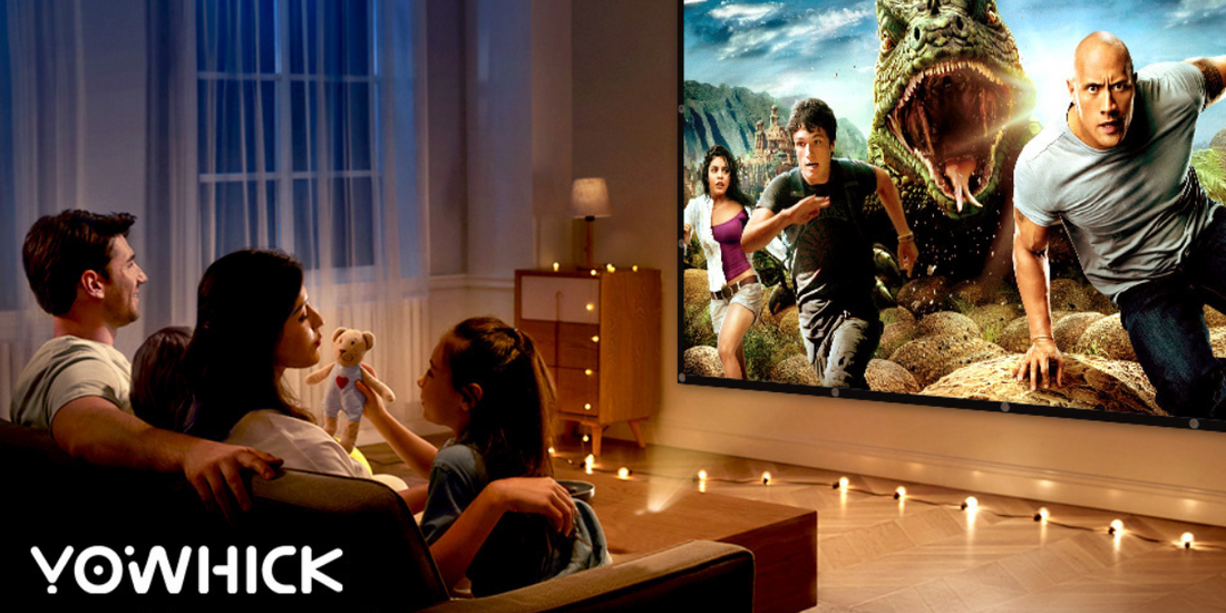 What is the difference between a white and gray projector screen?
